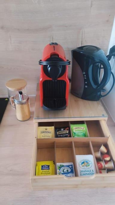 Charmant T1Bis Renove Avec Gout Rodez Exterior photo